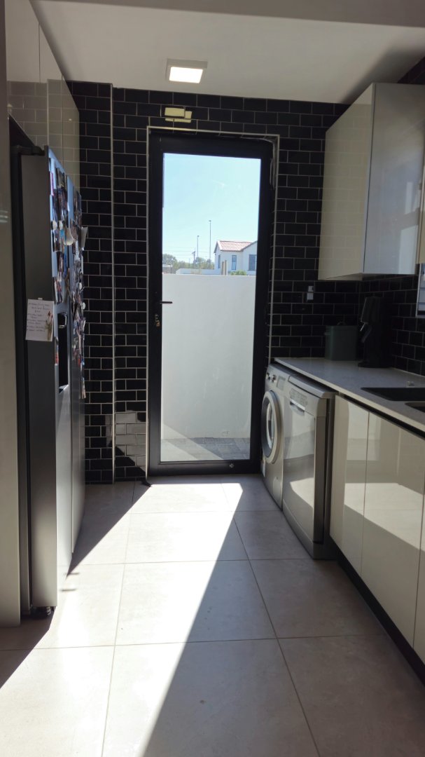 3 Bedroom Property for Sale in Sitari Country Estate Western Cape